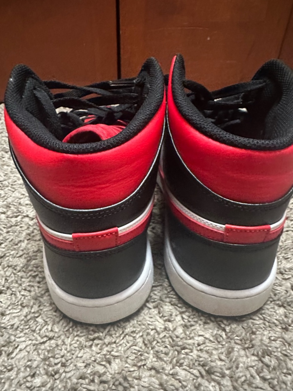 Jordan Sneakers Black White Red High-Top - Picture 2 of 5
